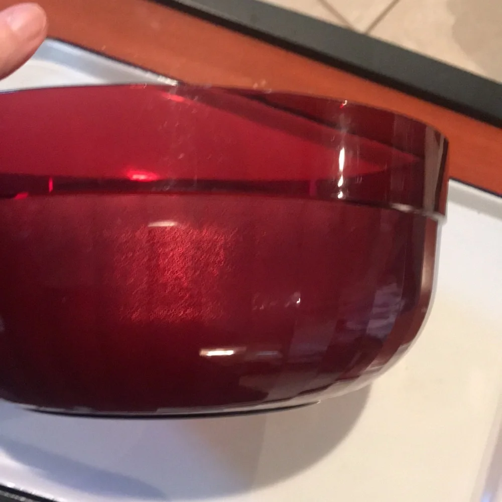 Tupperware Bowl Large Cranberry Elegant Salad Bowl